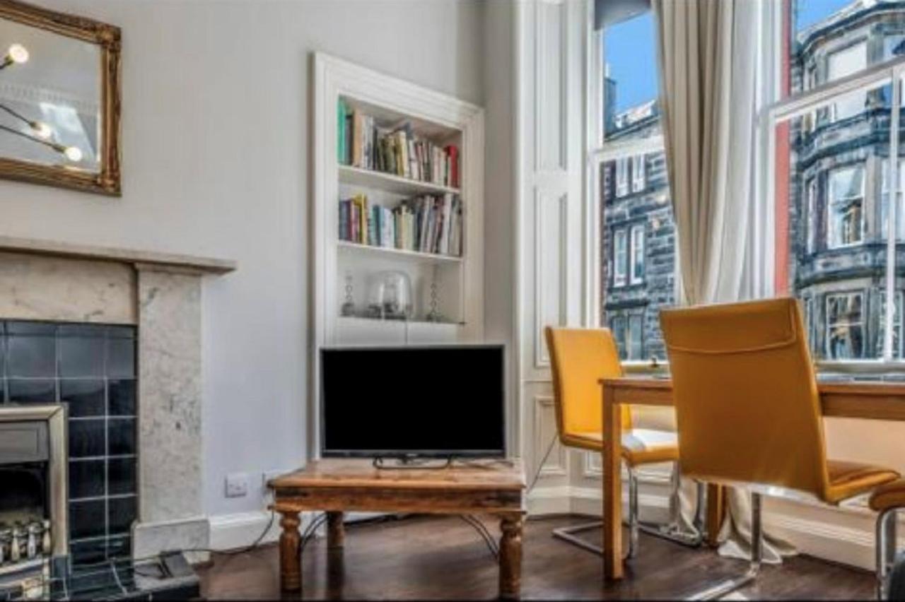 Spacious & Comfortable 3 Bedroom Apartment - Near City Centre - Free Parking Available - Sleeps Up To 5 Guests Эдинбург Экстерьер фото