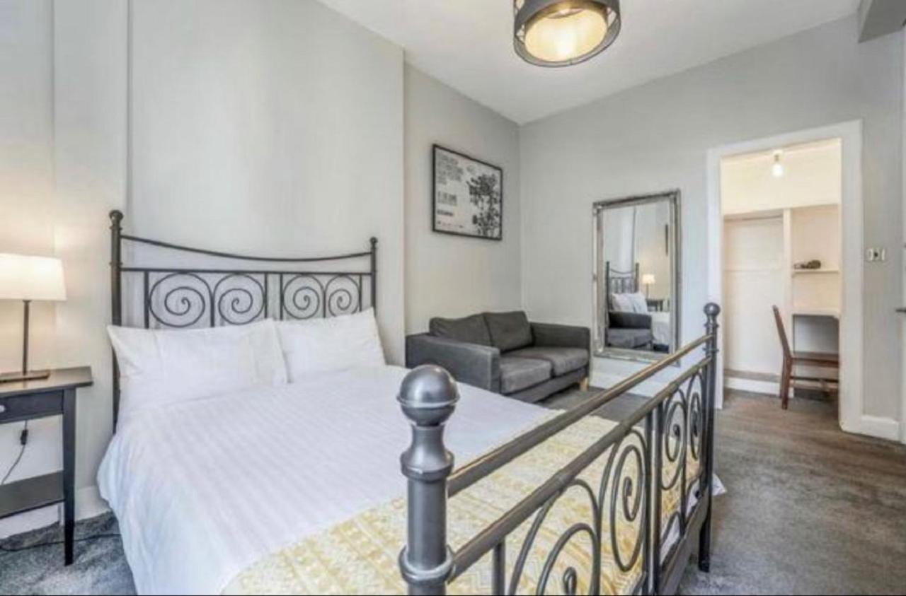 Spacious & Comfortable 3 Bedroom Apartment - Near City Centre - Free Parking Available - Sleeps Up To 5 Guests Эдинбург Экстерьер фото